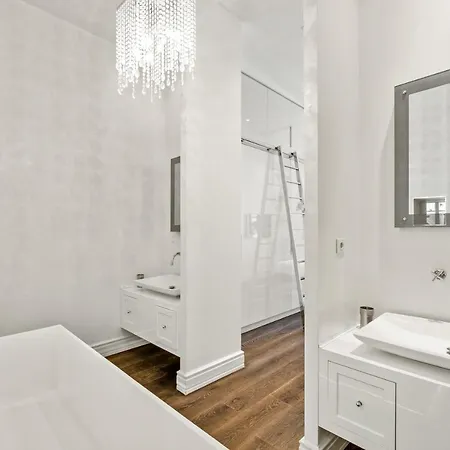 شقة Croisette Luxury Waterfront Across The Sea *