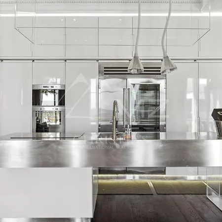 Croisette Luxury Waterfront Across The Sea شقة كان